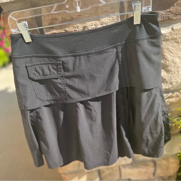 Athleta Wherever Skort - Picture 3 of 11